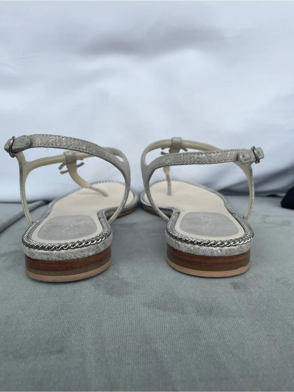 Chanel Silver Metallic Leather T-Strap Thong Sandals Chain & Diamanté CC Logo
